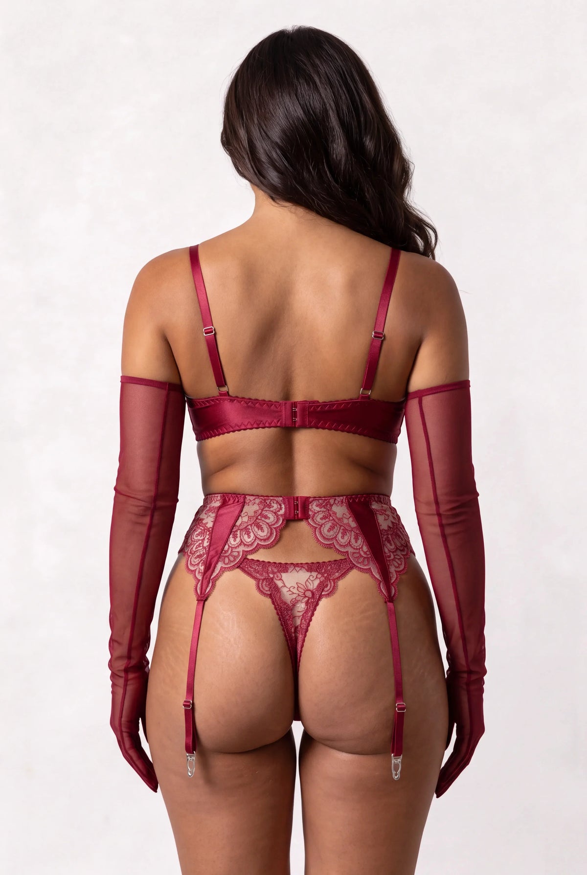 Dreiteiliges Dessous-Set - EMBRACE Bordeaux